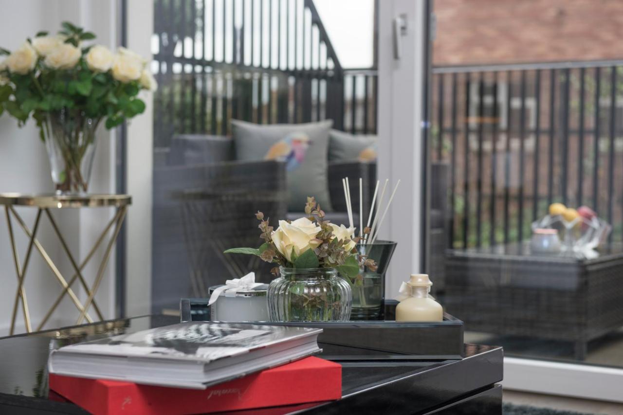 Premier 3 Bed Lux Apartment - Sleeps 8 Londres Exterior foto